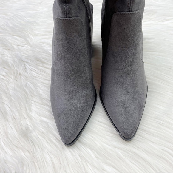 New Steven New York by Steve Madden Taite Pointed Toe Booties in Gray Faux Suede - Picture 3 of 9